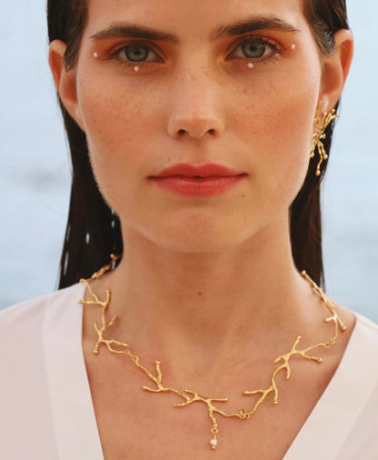 Lady of the Sea choker necklace