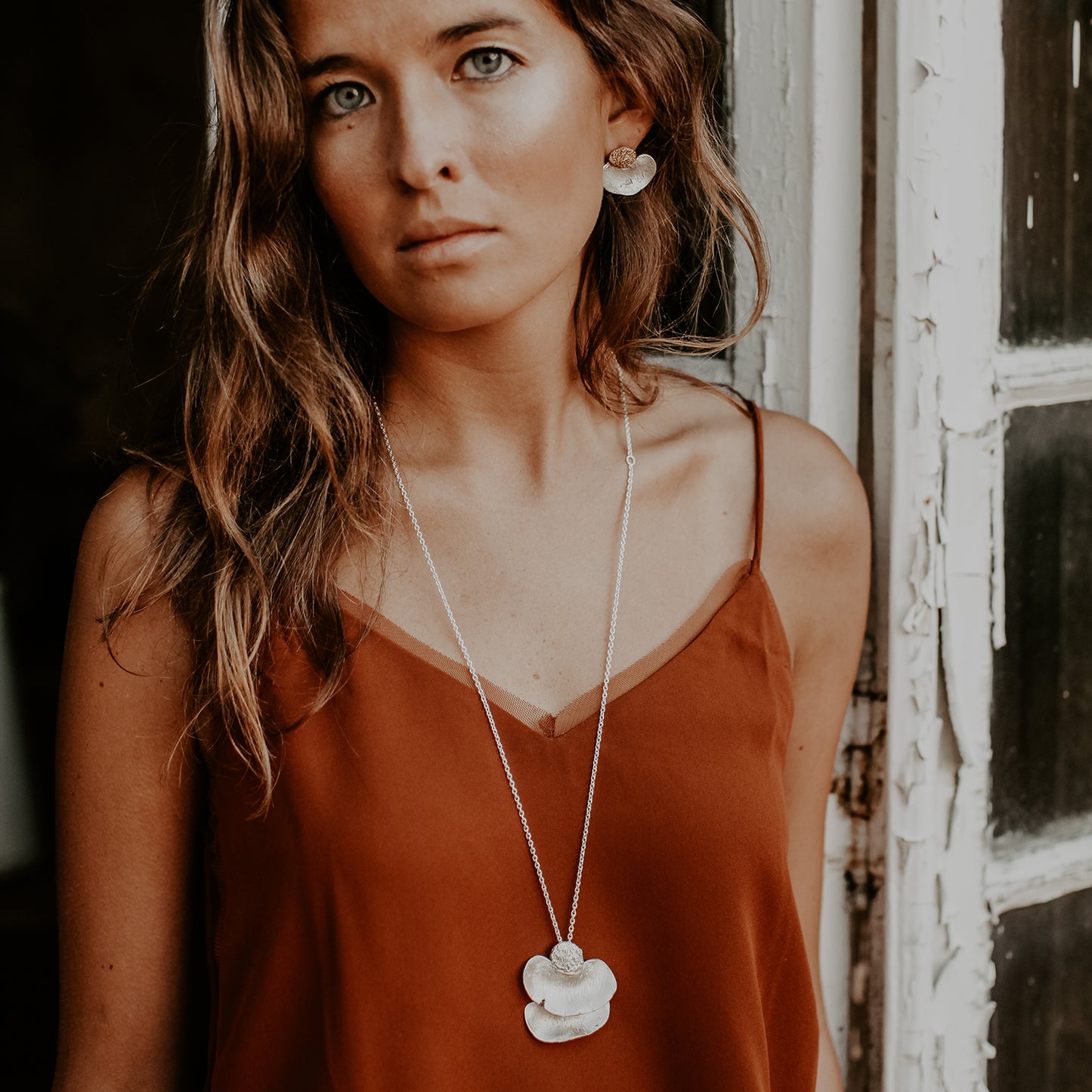 Poppy XL Long Pendant