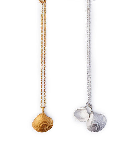 Pendant with 2 Shells