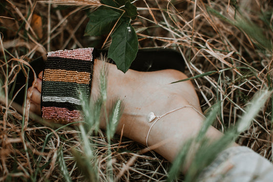 Ankle bracelet with shells