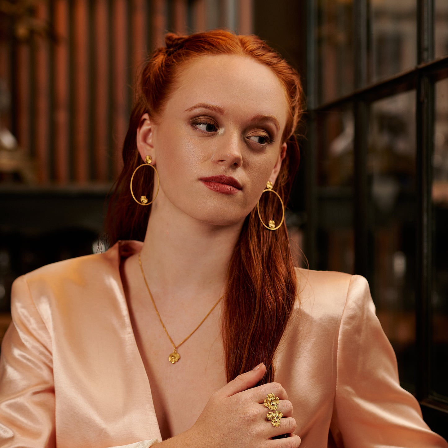 Anel aberto XL, Flora