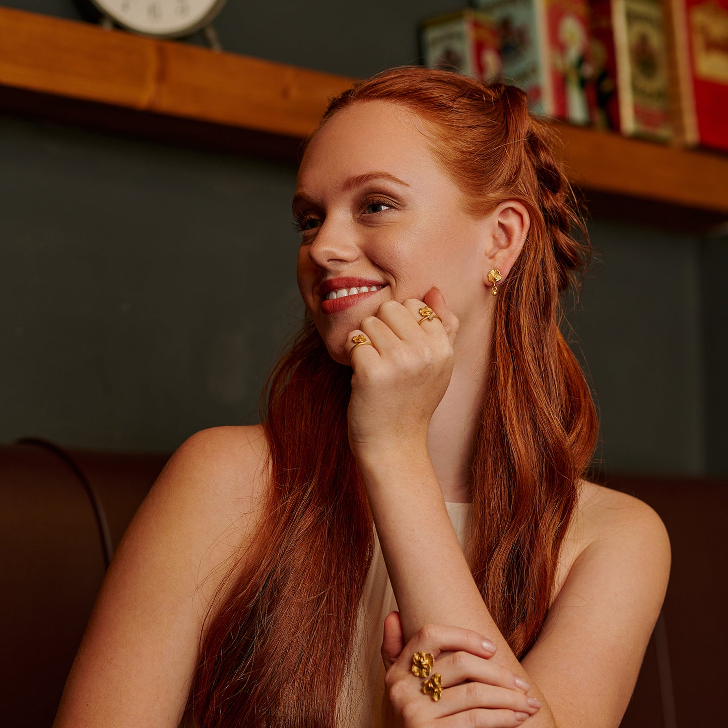 Brincos mini articulados pepita, Flora