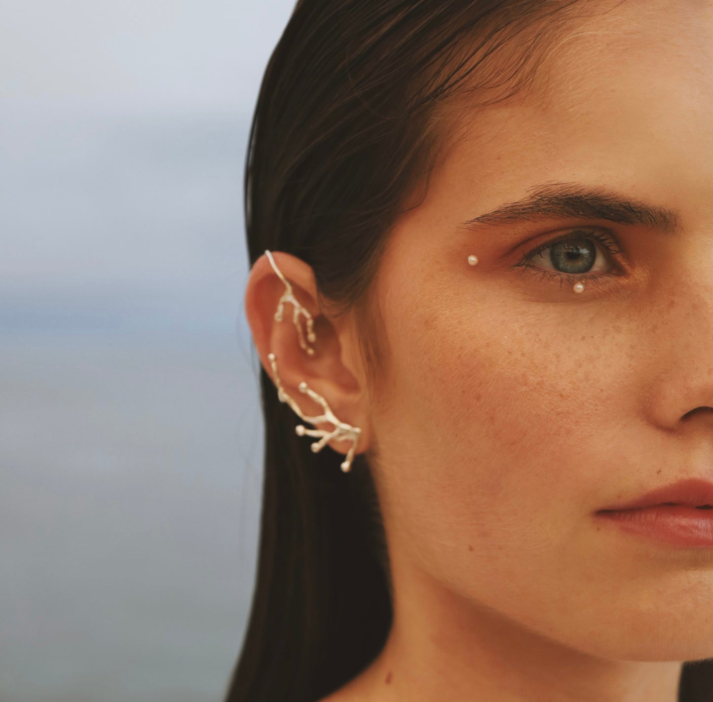 Single ear cuff earring, Underwater Garden design.