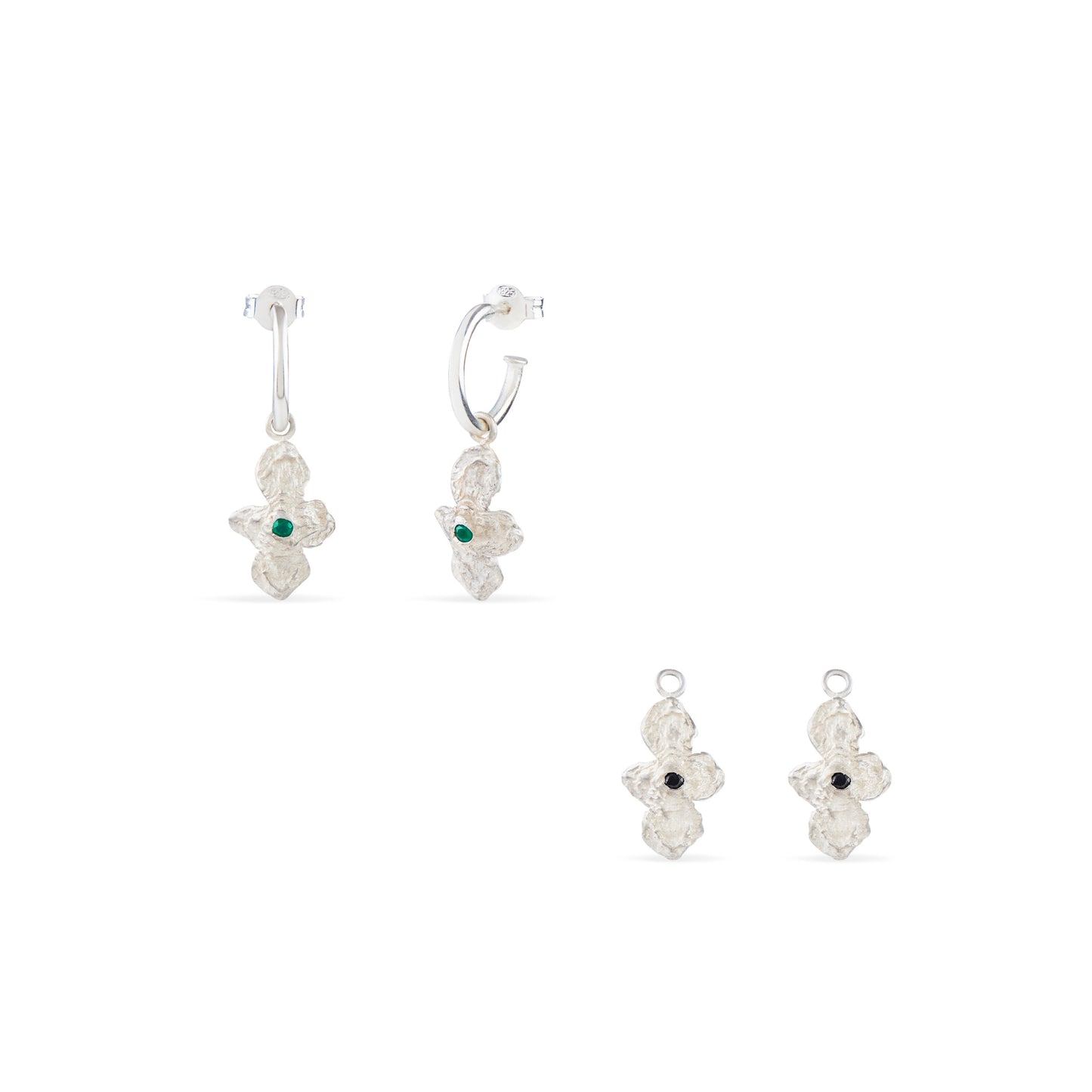 Argola mini com pendente cruz, com pedra