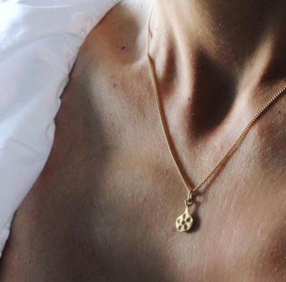 Pendente beijo colorido, com pedra