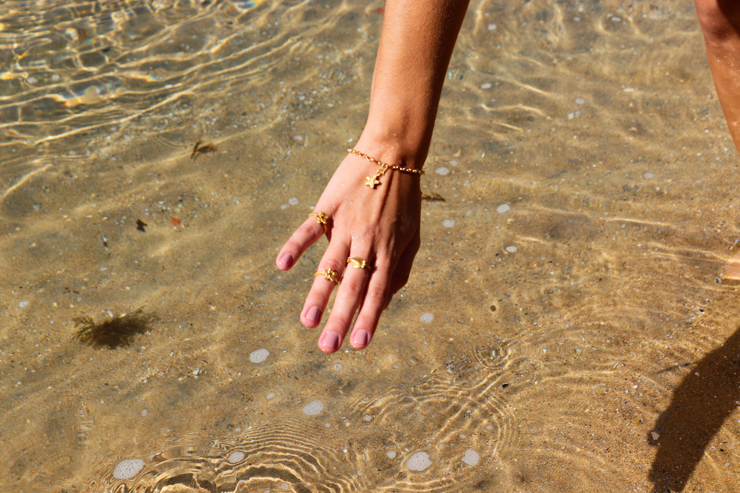 Open Smiles Bracelet <with charms>