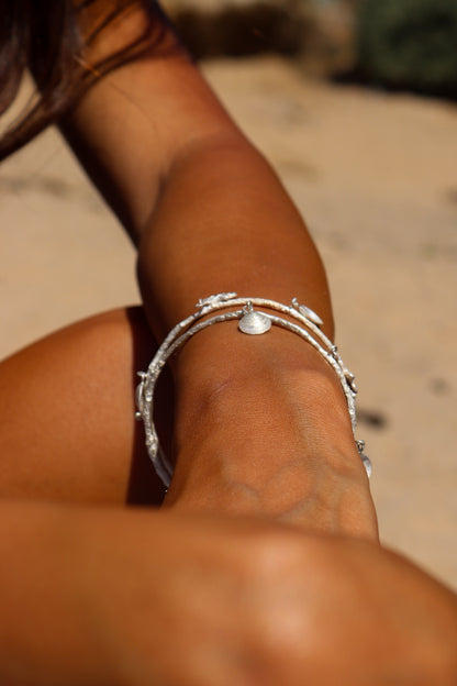 Pulseira Bebida Fresca < tipo escrava com berloques>