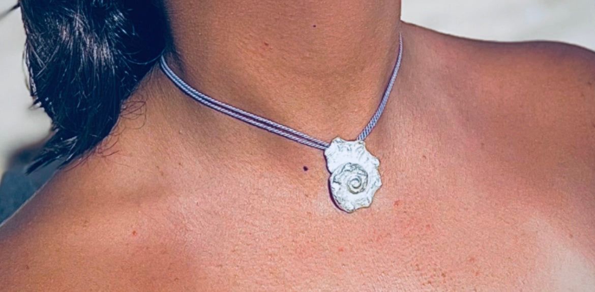 XL cowrie shell pendant with colorful thread